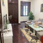 Cần bán 58,9m2 nhà 4 tầng ngõ 193 Bồ Đề. Đường xe ô tô vào nhà, chính chủ sang tên luôn