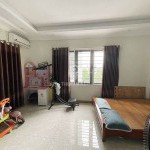 Cần tiền trả nợ bán 35m2 nhà 5 tầng tại Thanh Am, Long Biên. Cách 20m ra chỗ đỗ ô tô