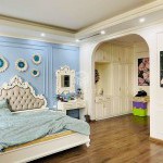 Chuyển lên đơn lập cần bán 90m2 liền kề khu Nguyệt Quế 08 - Vinhomes The Harmony