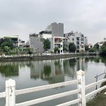 Cần bán 75m2 đất mặt hồ Ngọc Thụy. Cách mặt đường Hồng Tiến Kéo dài 250m