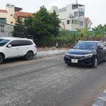 Chưa đến 13 tỷ nhận lô góc 140m2, mặt tiền 17m tại mặt đường Đê Vàng - Phúc Lợi. Ngay cạnh Công An Phường