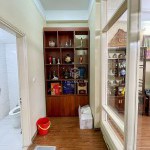 Chính chủ bán căn góc 37,6m2 nhà 5 tầng, xe vios để trong nhà tại ngõ 161 Hoa Lâm, Long Biên