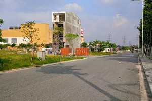 Đất nền - “kênh đầu tư vua” đã quay trở lại?