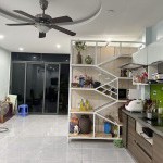 Bà chị chuyển về Ecopark ở bán 72,1m2 nhà 5 tầng khu đấu giá phường Cự Khối - Dãy hai mặt đường