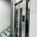 Bà chị chuyển về Ecopark ở bán 72,1m2 nhà 5 tầng khu đấu giá phường Cự Khối - Dãy hai mặt đường