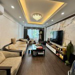 Bán 73,2m2 nhà 6 tầng, thang máy, nằm đoạn đẹp nhất giữa phố Ngô Xuân Quảng, Trâu Quỳ