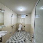 Cần bán 62,5m2 nhà 4 tầng ngay gần hồ Sen - Ngõ 303 Phúc Lợi. Đường rộng vios vào nhà