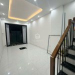 Chính chủ bán 34,5m2 nhà 5 tầng Phố Ô Cách, Long Biên. Gần trường, gần chợ, tiện ích nhiều