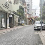 Cần bán 116m2 nhà 5 tầng mặt ngõ 66 Ngọc Lâm. Đường ô tô tránh thông ra Nguyễn Văn Cừ