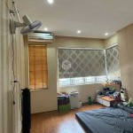 Bán căn góc 45,5m2 nhà 4 tầng tổ 7 Giang Biên. Gần trường chợ và hồ điều hòa