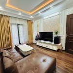5 Tầng Mới Đẹp! Bán Nhà Phân Lô 40m2 Khu TĐC Giang Biên – Gần Công Viên, Chợ, Trường Học | Full Nội Thất Cao Cấp