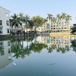 Cần bán 72m2 nhà 3 tầng view hồ Đức Giang. Đường rộng 5m ô tô ra vào thoải mái