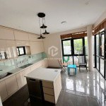 Bán căn góc 137,5m2 nhà 3 tầng lô góc ngõ 999 Bát Khối. Nhà kiến trúc sư siêu đẹp, siêu chắc chắn