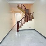 Bán Nhà Thanh Am - Long Biên: 44m2 Nhà 3 tầng, Đường 3 Ô Tô, Kinh Doanh Đỉnh, Gần Hồ & Đường Đôi 40m!