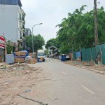 Bán 132m2 Đất Phố Việt Hưng Lô Góc 3 Mặt Đường 25m - Đón Sóng Cầu Trần Hưng Đạo