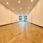 Bán Nhà Mặt Phố Hoa Lâm Long Biên 55,5m2 Nở Hậu, 8 Tầng Thang Máy Thích Hợp Làm Văn Phòng