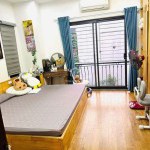 Bán căn góc 30,8m2 nhà 5 tầng ngõ 80 Hoa Lâm. Nhà đẹp, view thoáng, cách ô tô 20m